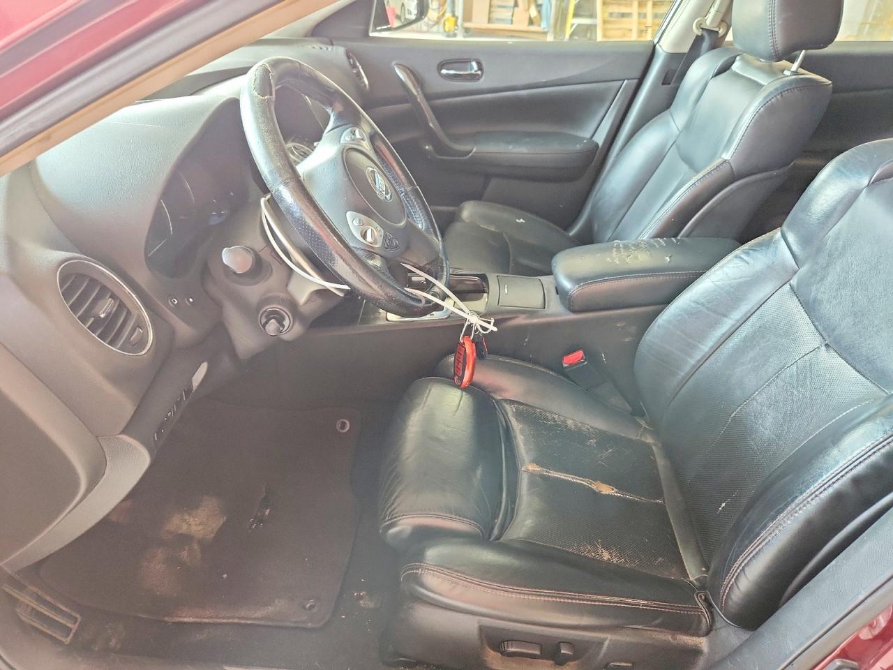 2012 NISSAN MAXIMA