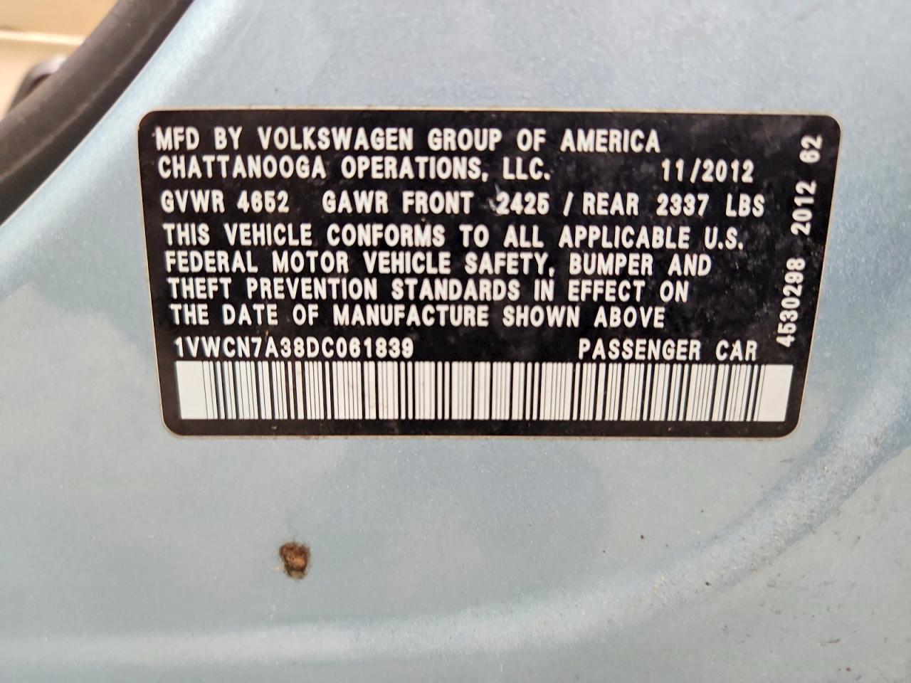 2013 VOLKSWAGEN PASSAT