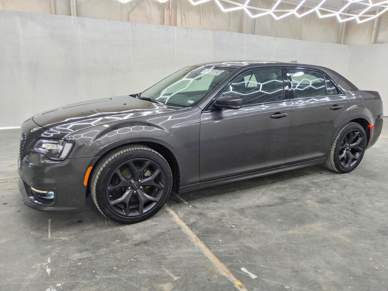 2022 CHRYSLER 300