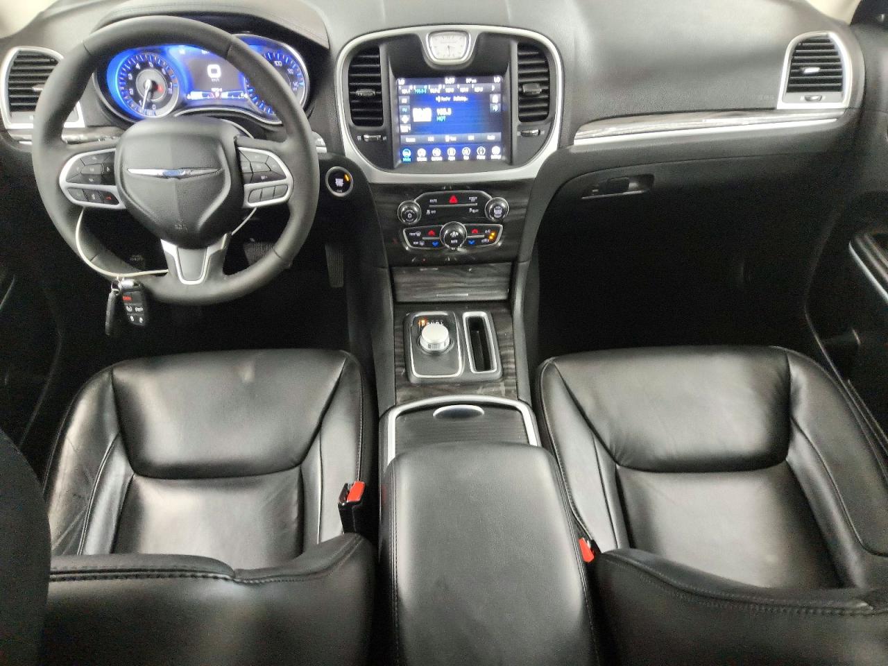 2022 CHRYSLER 300