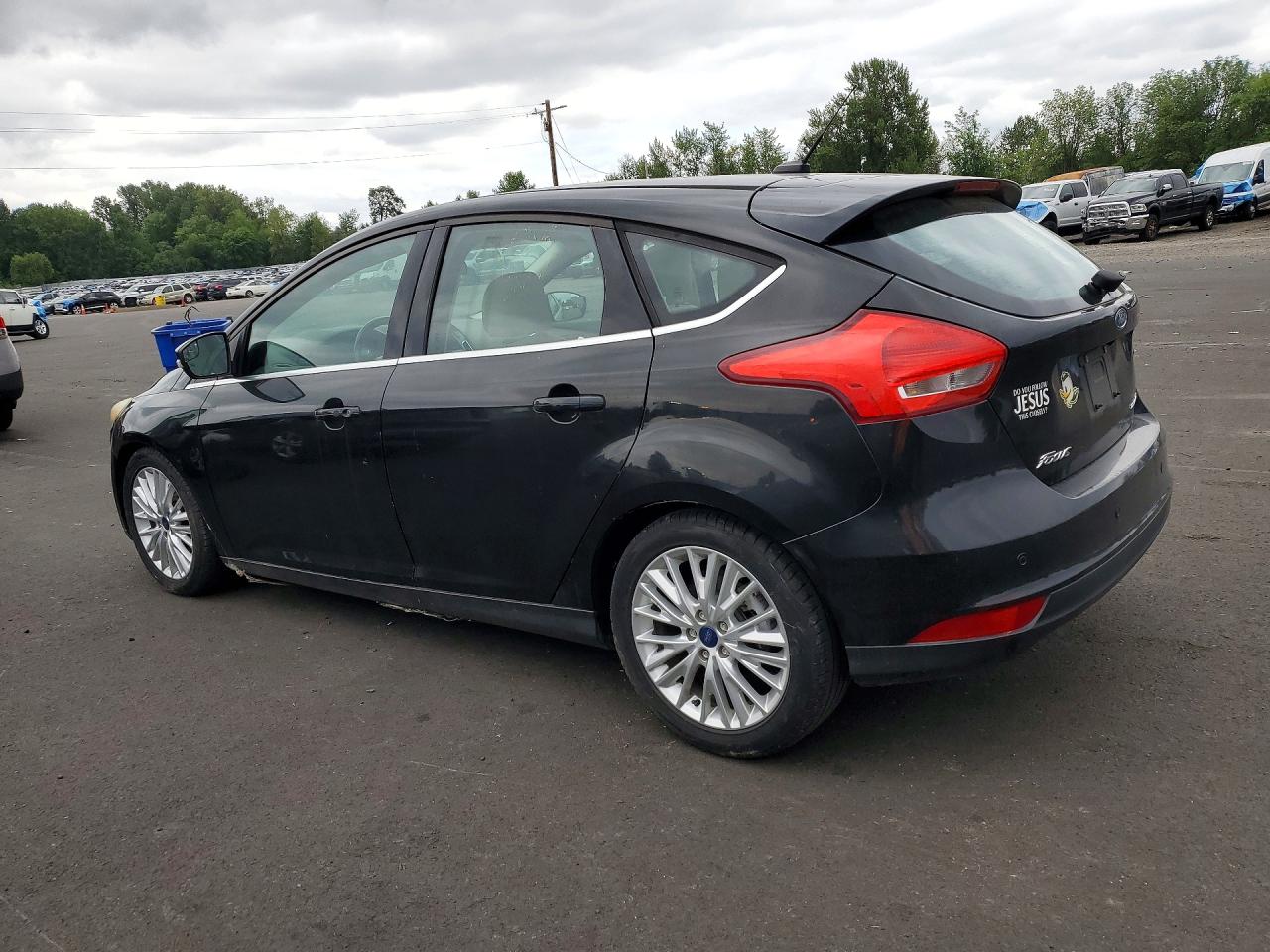 2015 FORD FOCUS