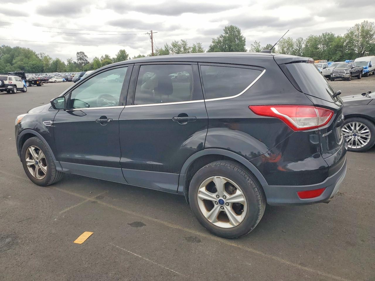 2016 FORD ESCAPE