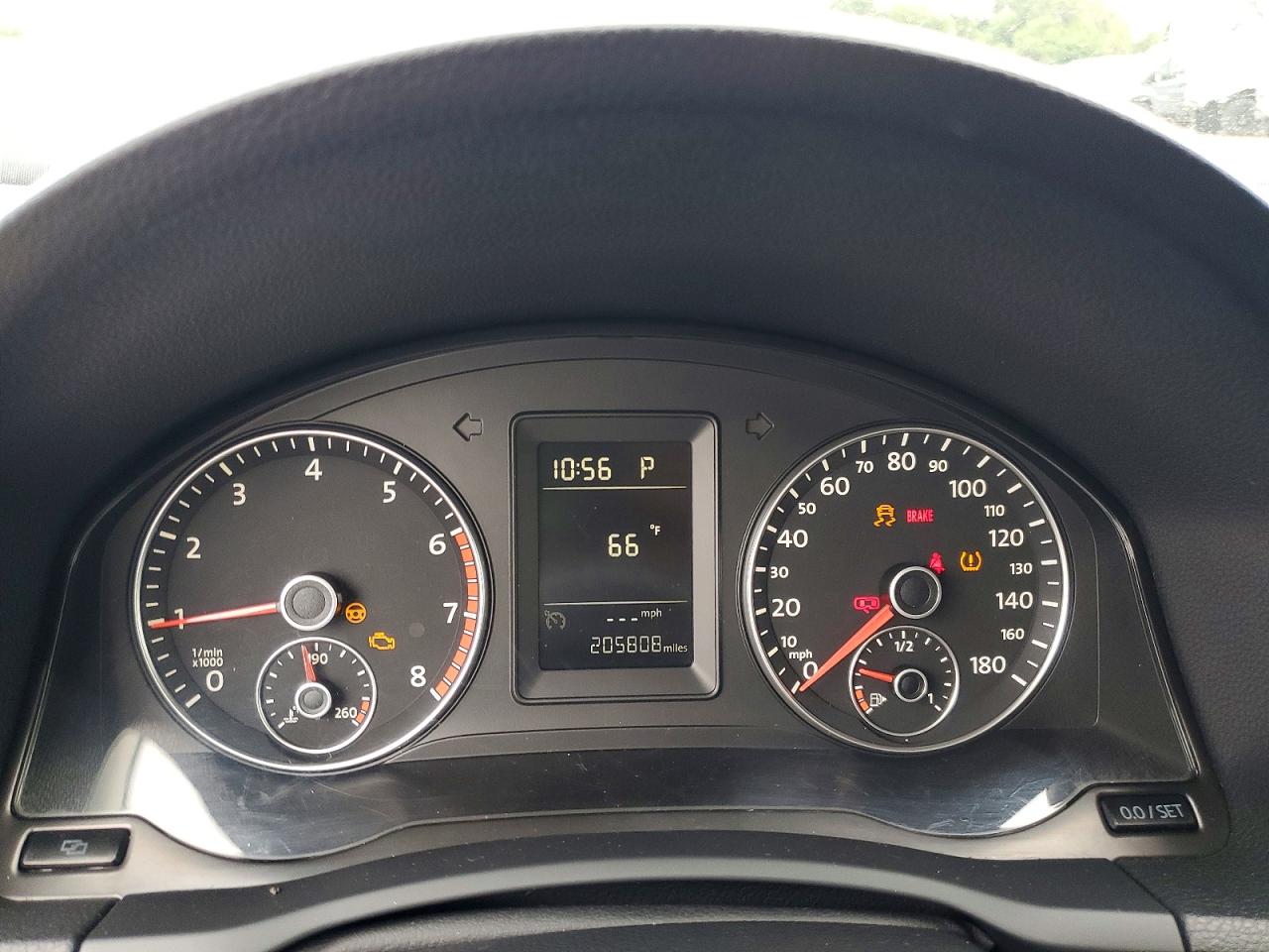 2010 VOLKSWAGEN JETTA