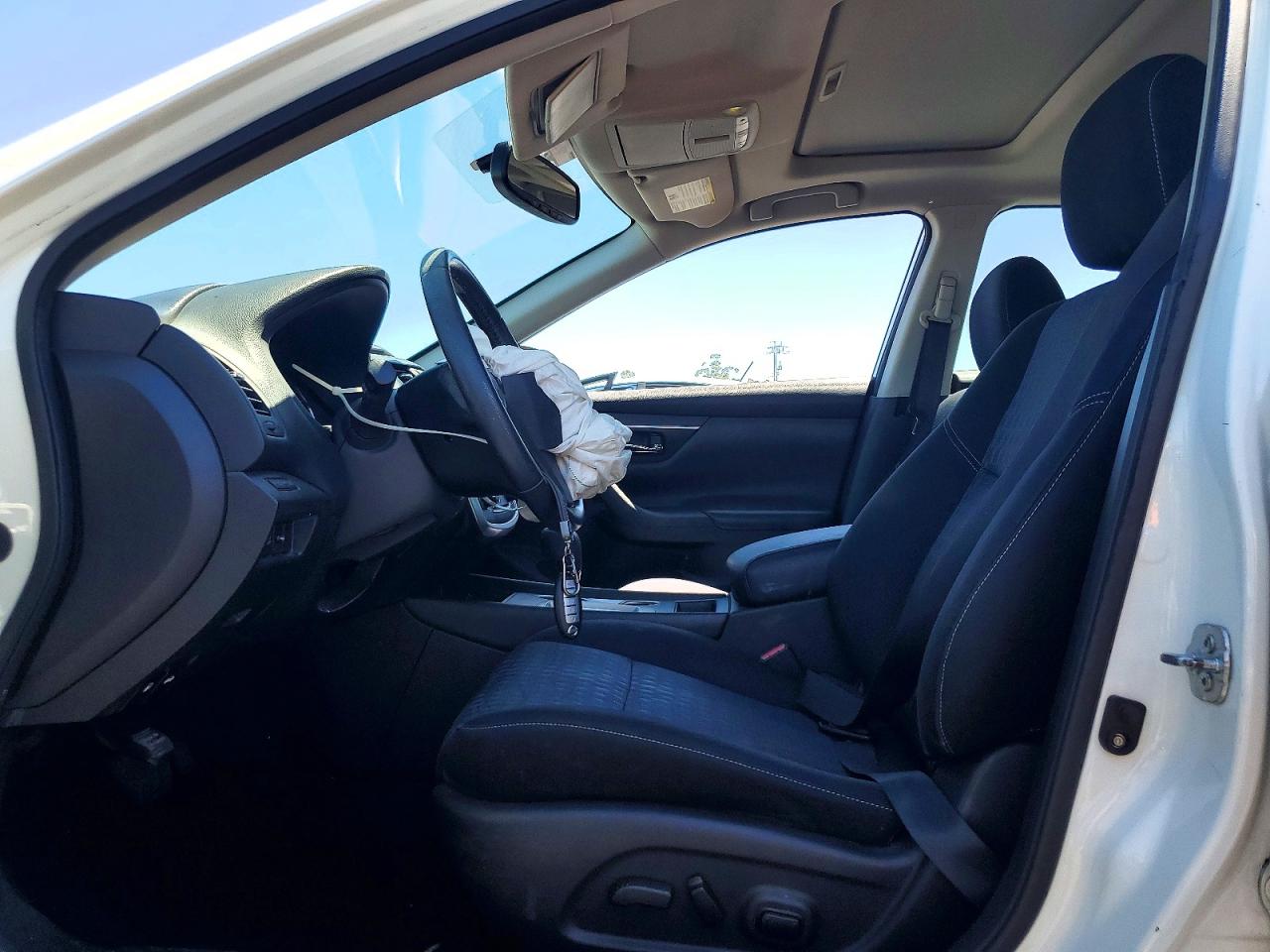 2016 NISSAN ALTIMA