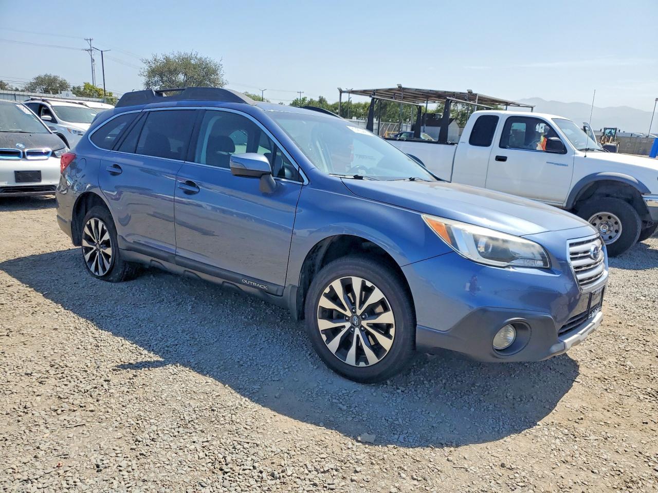 2017 SUBARU OUTBACK