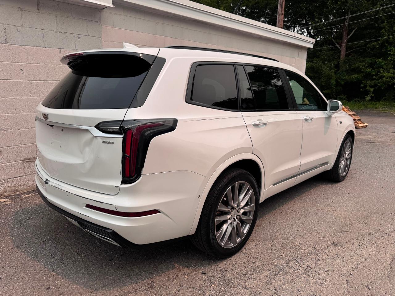2020 CADILLAC XT6