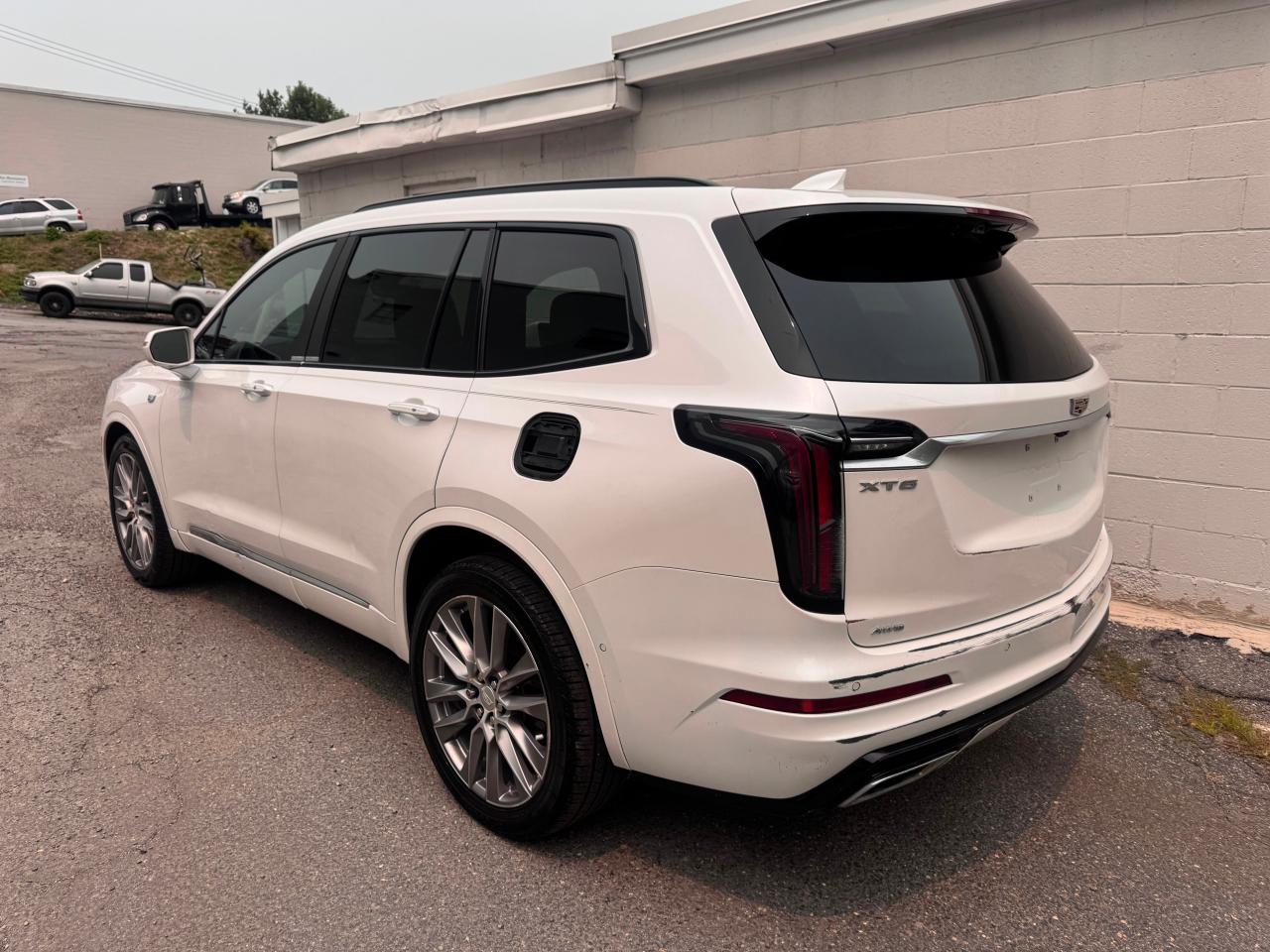 2020 CADILLAC XT6