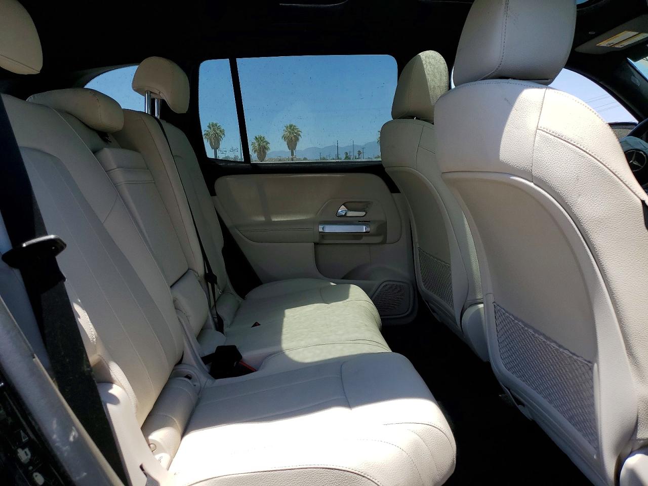 2025 MERCEDES-BENZ GLB-CLASS