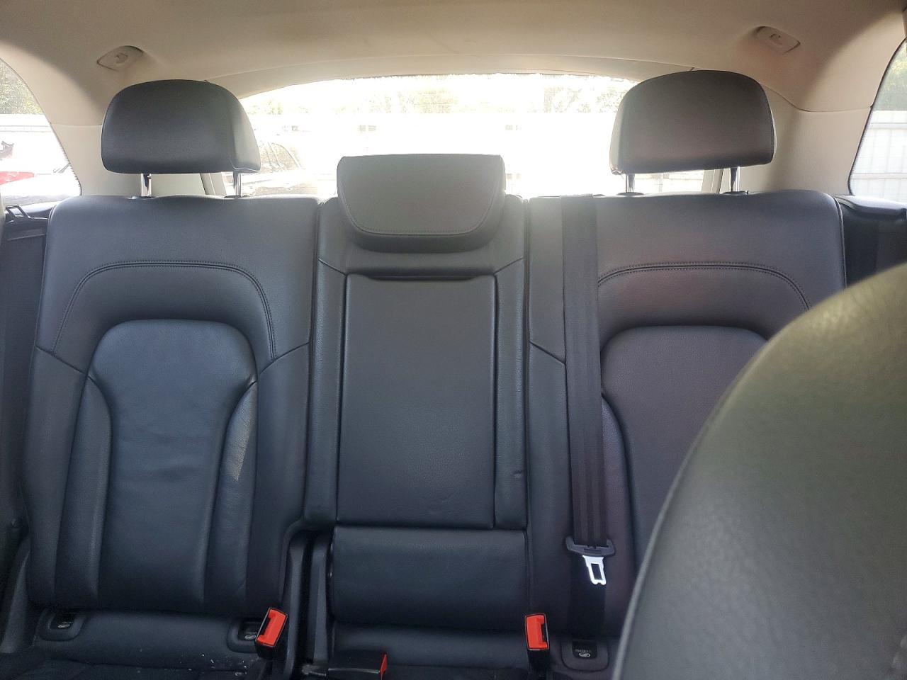 2015 AUDI Q5