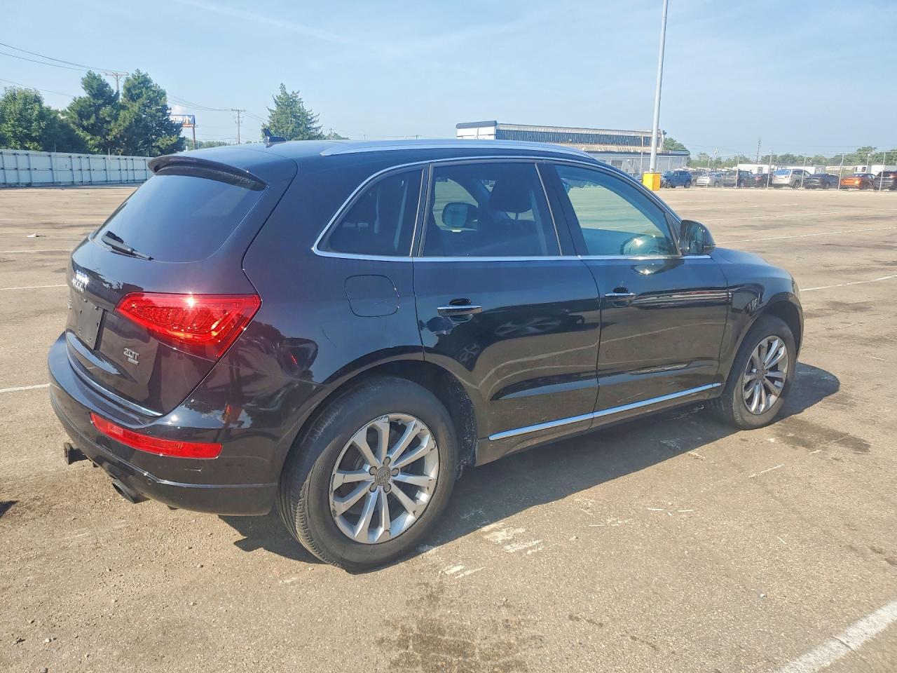 2015 AUDI Q5