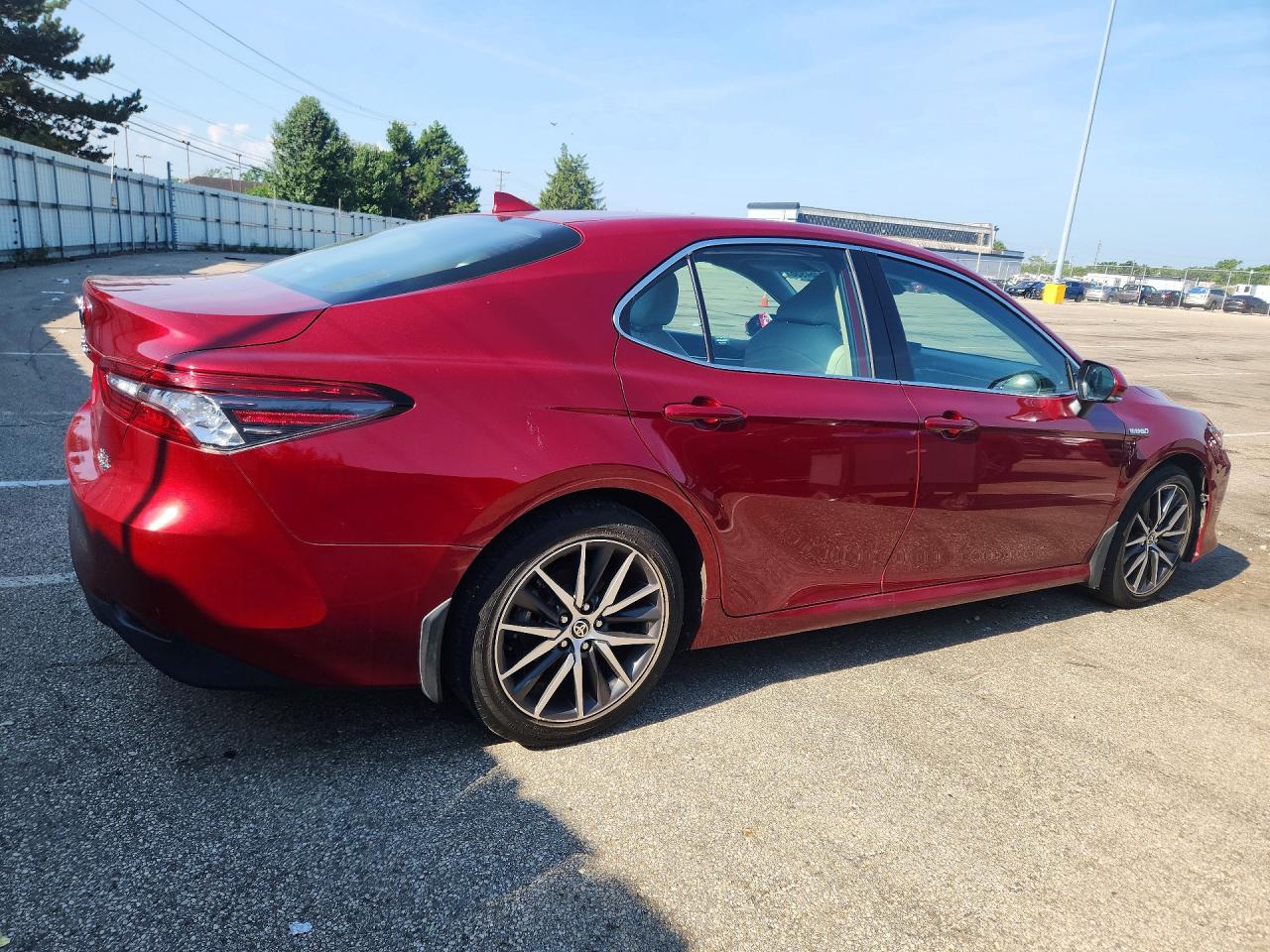 2021 TOYOTA CAMRY