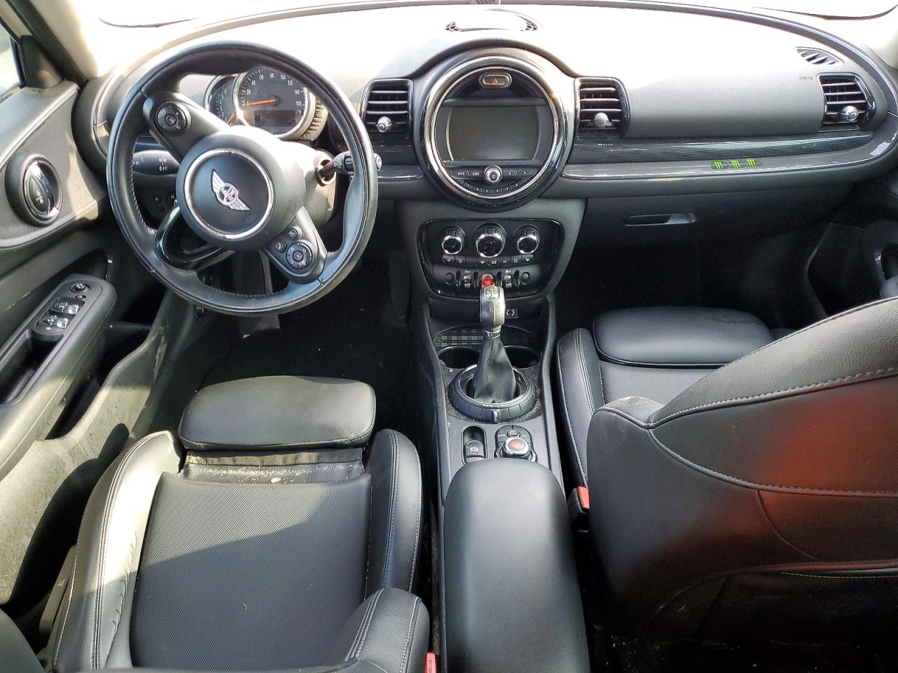 2016 MINI COOPER