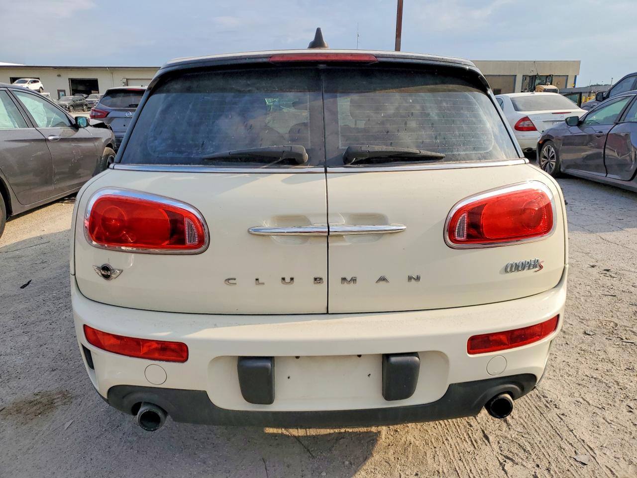 2016 MINI COOPER