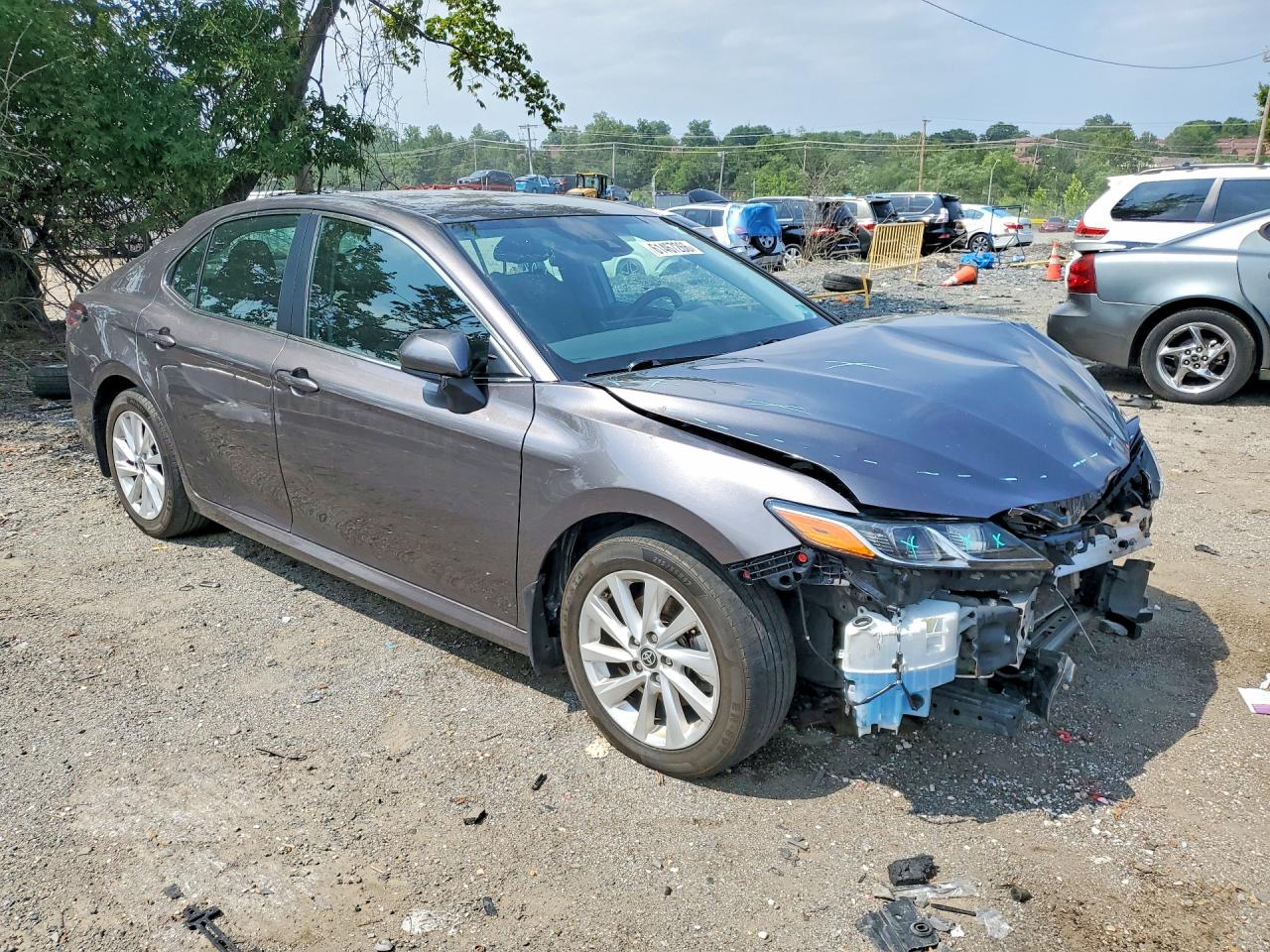 2024 TOYOTA CAMRY