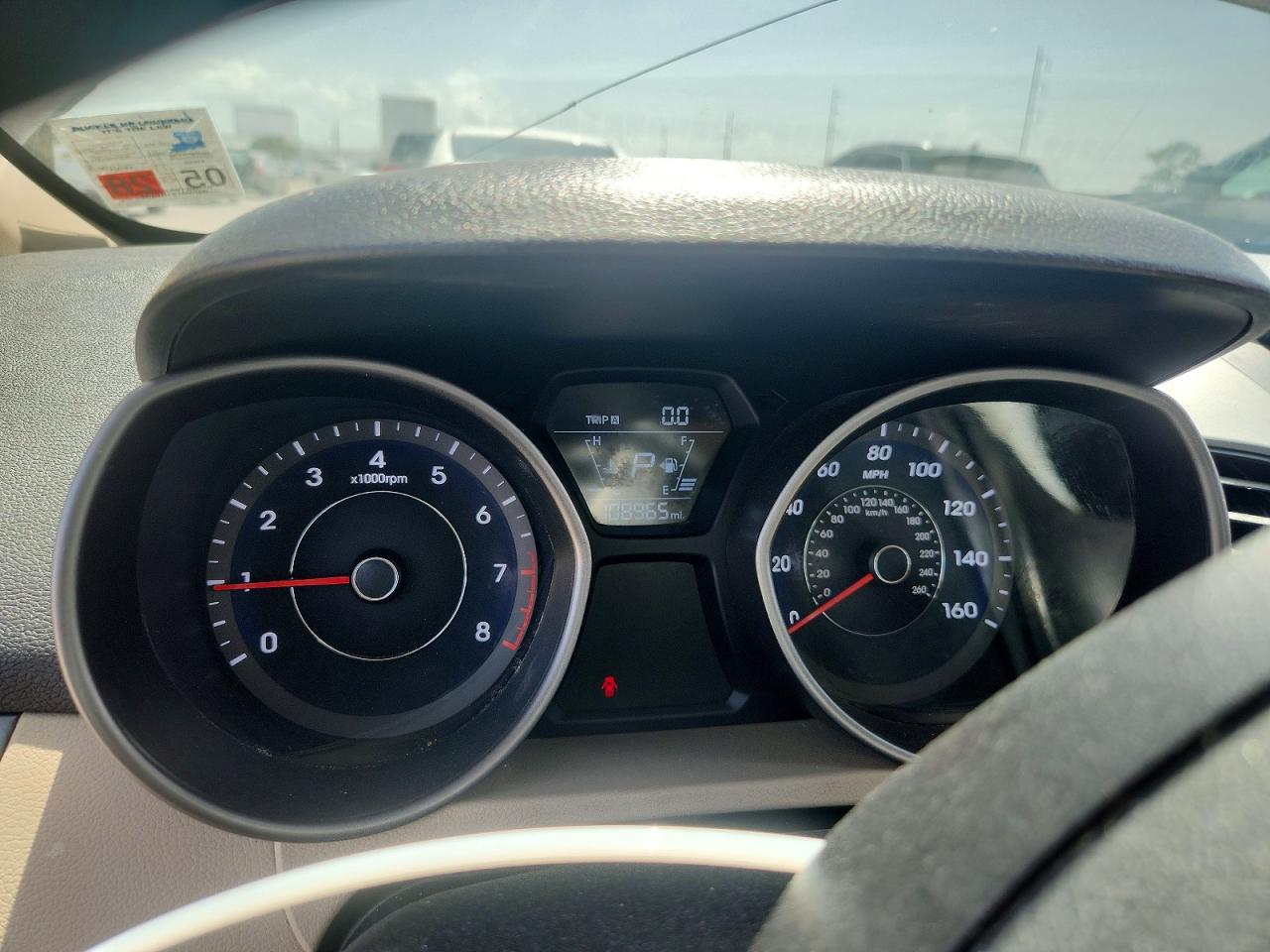 2016 HYUNDAI ELANTRA
