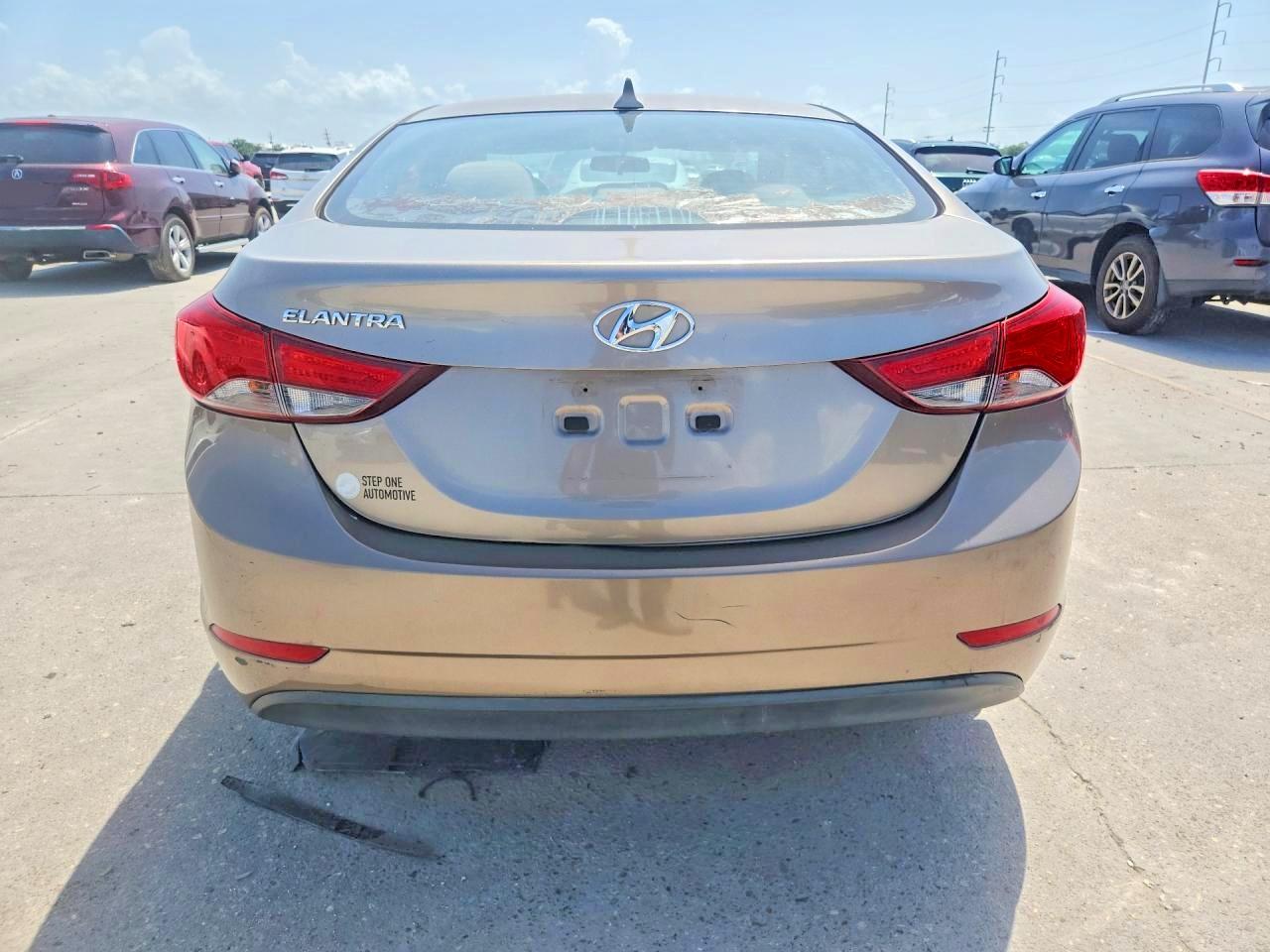 2016 HYUNDAI ELANTRA