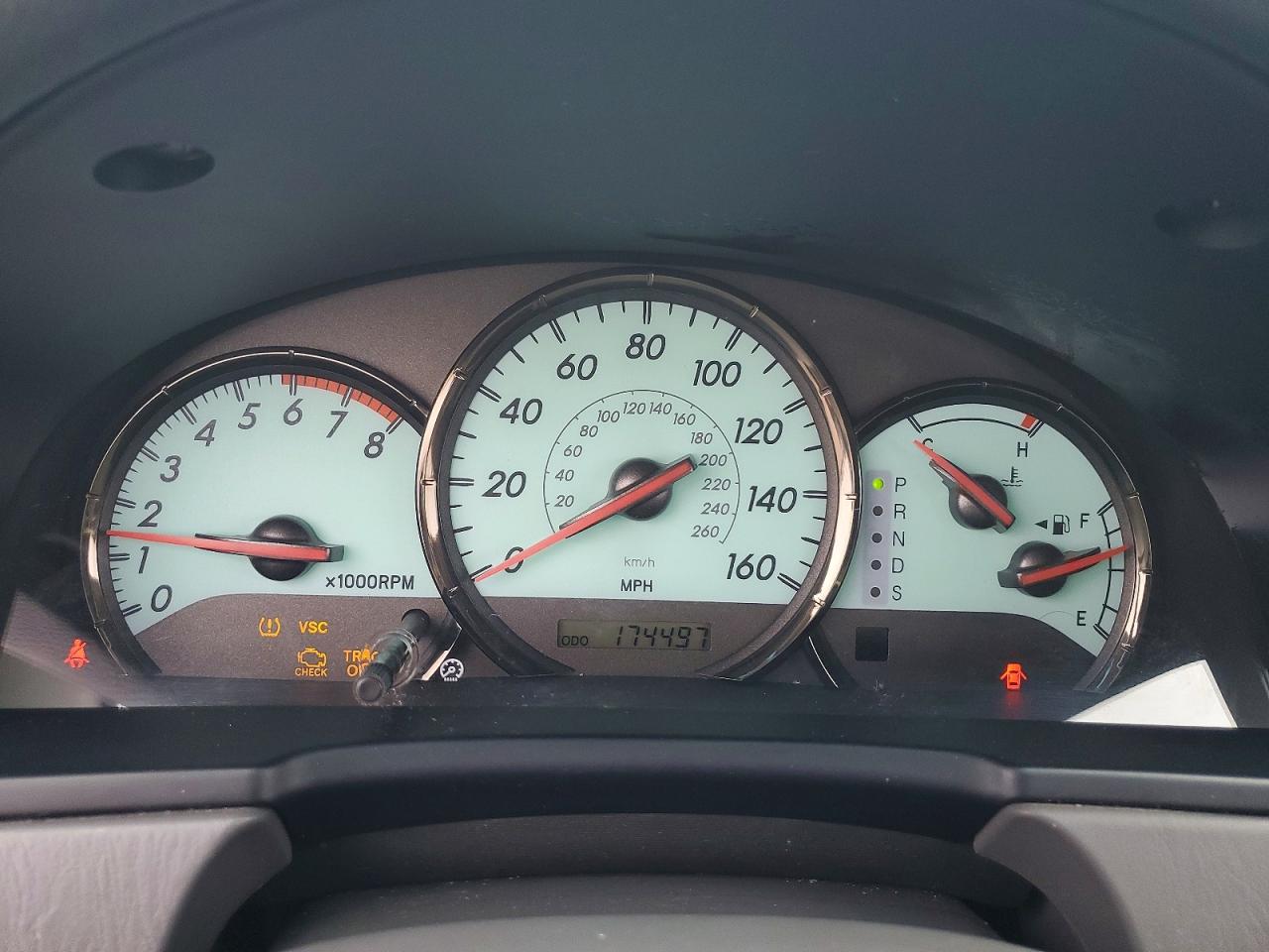 2004 TOYOTA CAMRY SOLA