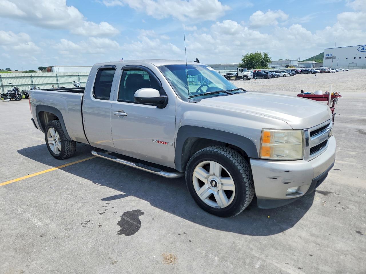 2007 CHEVROLET SILVERADO