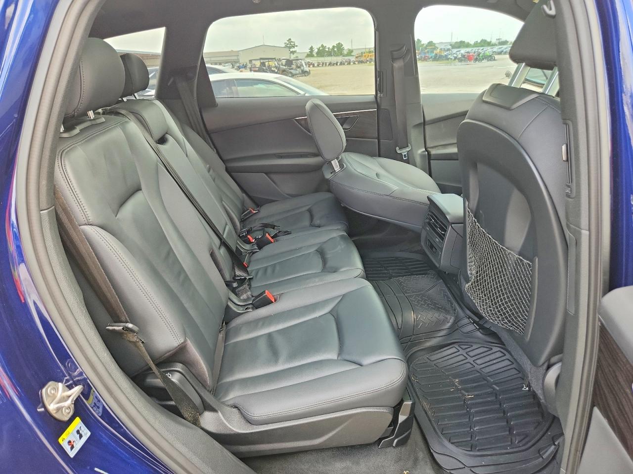 2021 AUDI Q7
