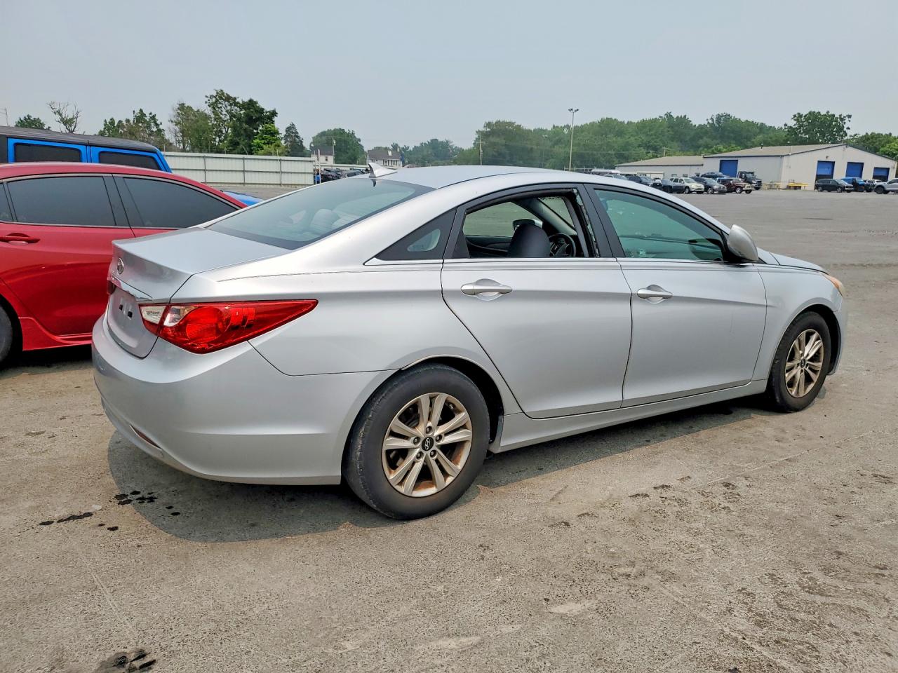 2011 HYUNDAI SONATA
