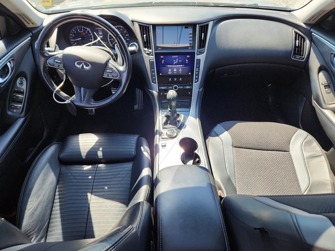 2015 INFINITI Q50