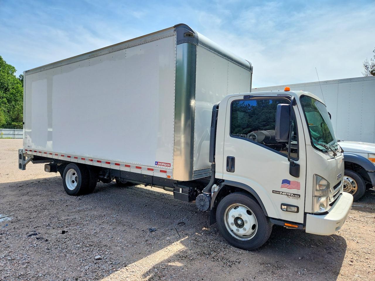 2021 ISUZU NPR
