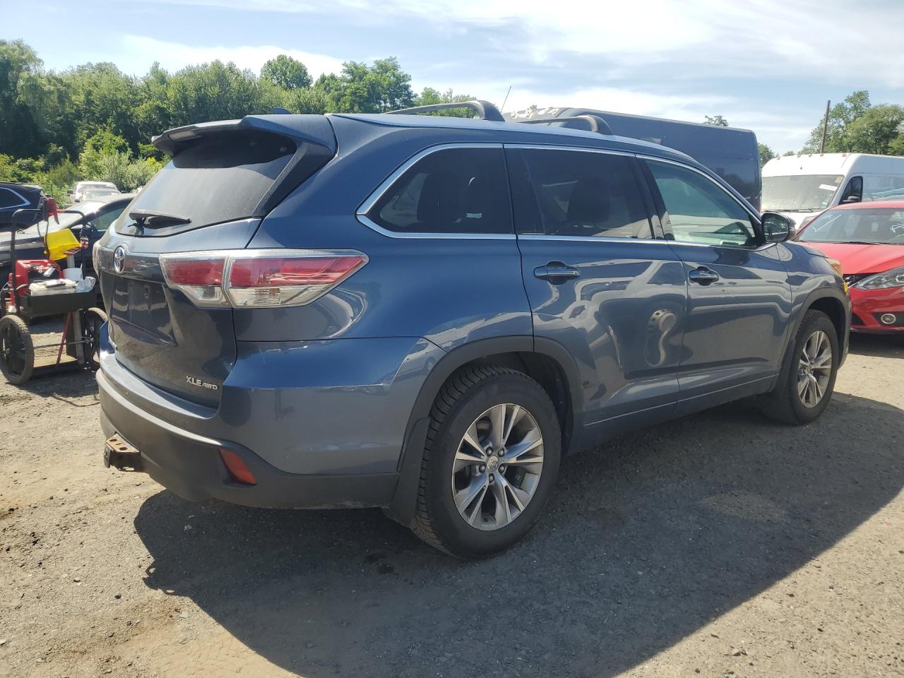 2014 TOYOTA HIGHLANDER