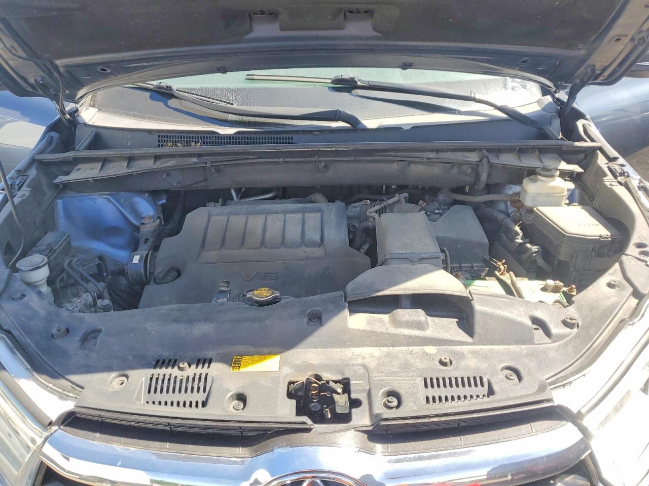2014 TOYOTA HIGHLANDER