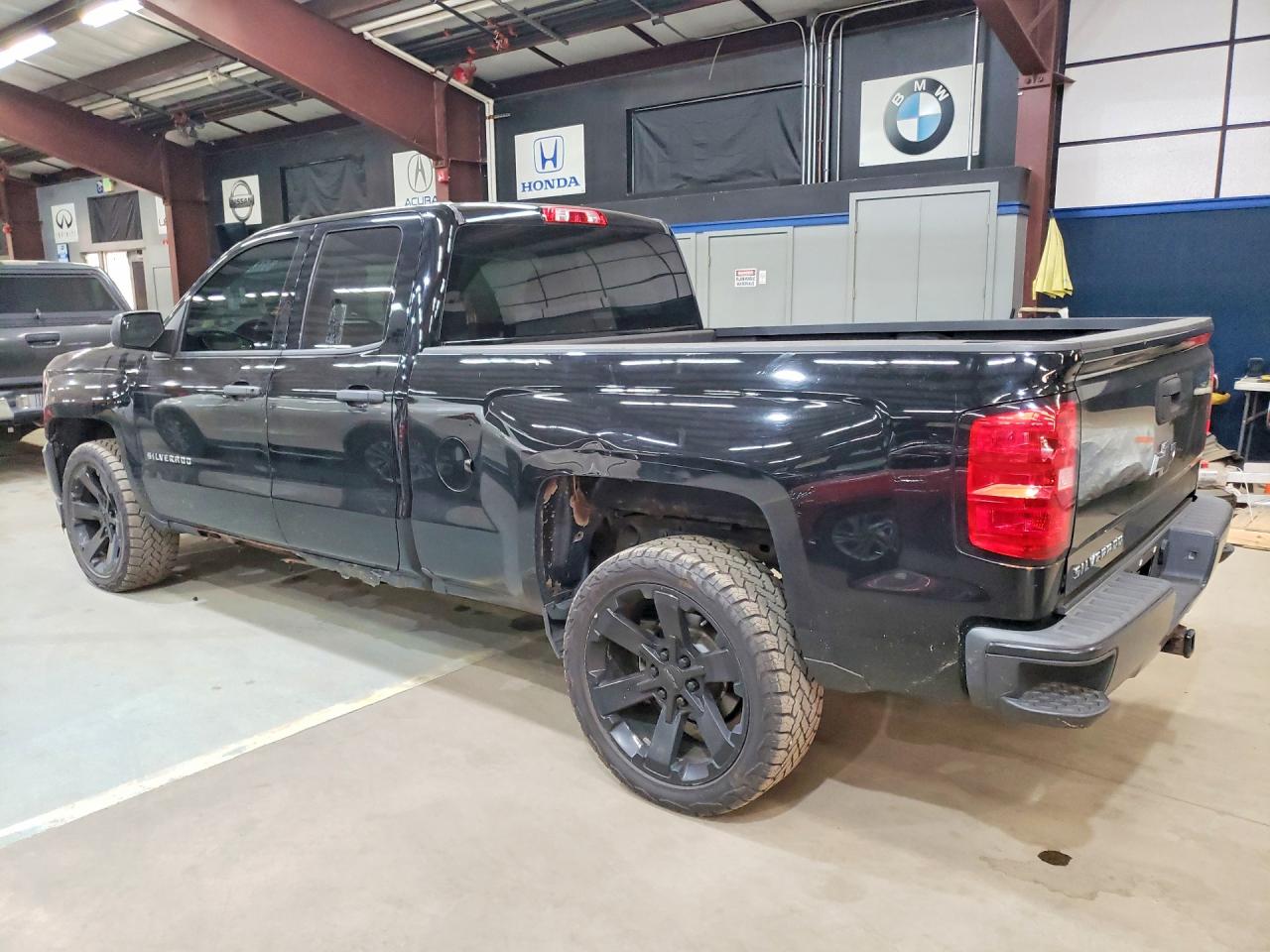2017 CHEVROLET SILVERADO