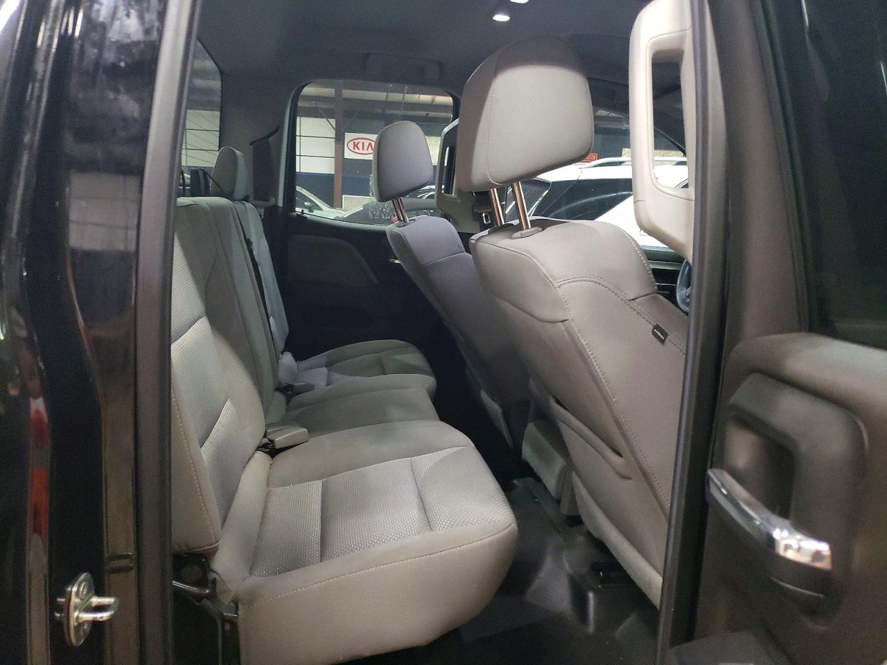 2017 CHEVROLET SILVERADO