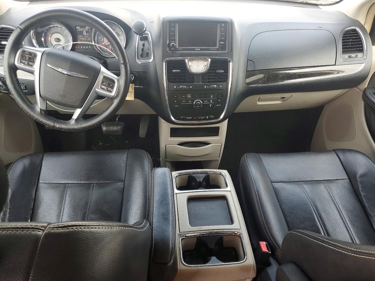 2012 CHRYSLER MINIVAN