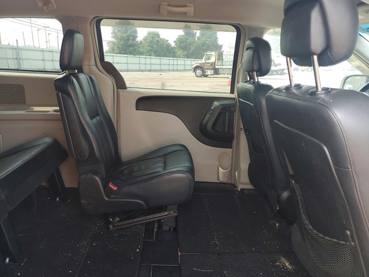 2012 CHRYSLER MINIVAN