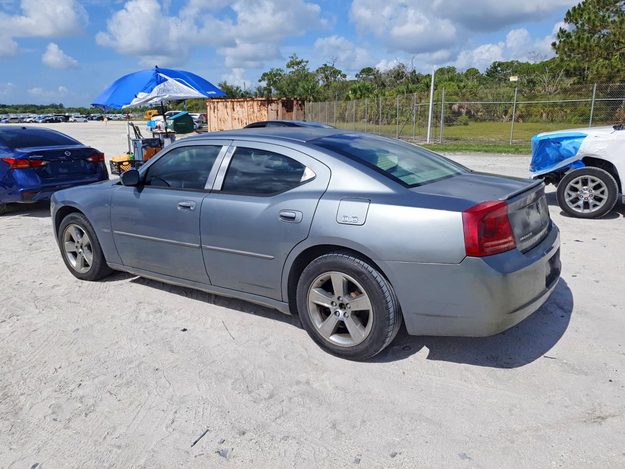 2006 DODGE CHARGER