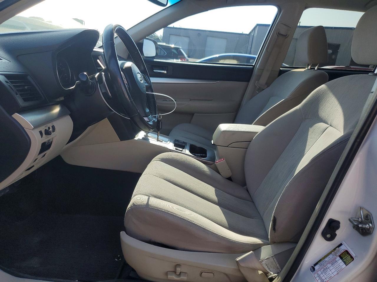 2013 SUBARU OUTBACK