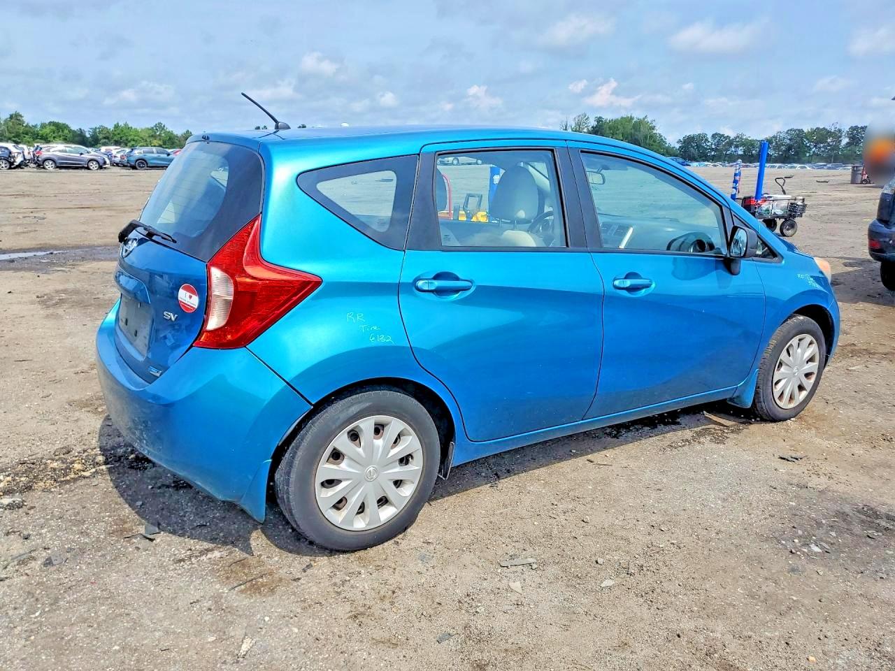 2014 NISSAN VERSA