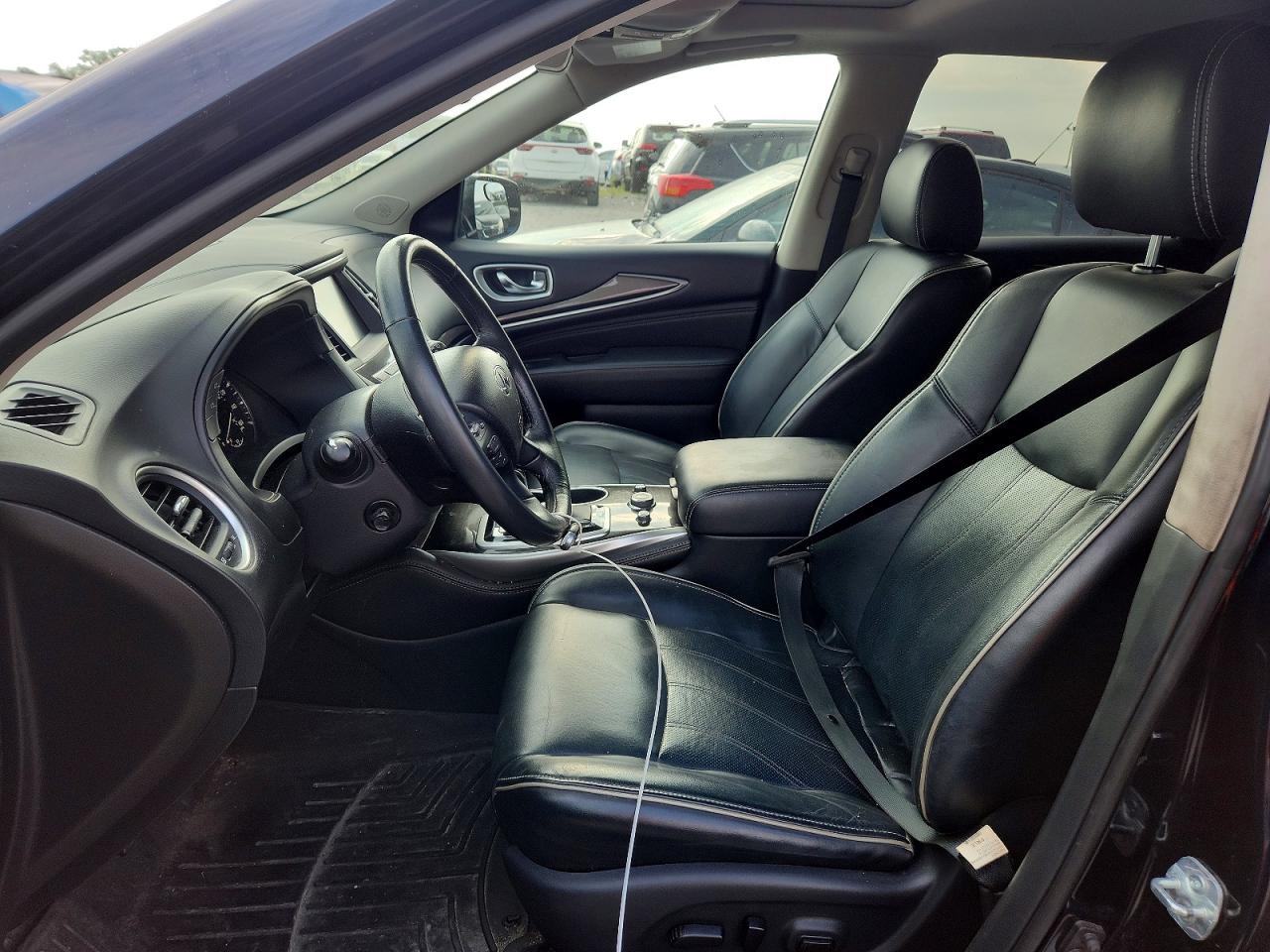 2018 INFINITI QX60 BASE