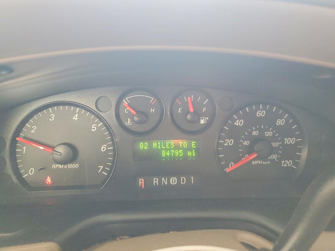 2006 FORD TAURUS