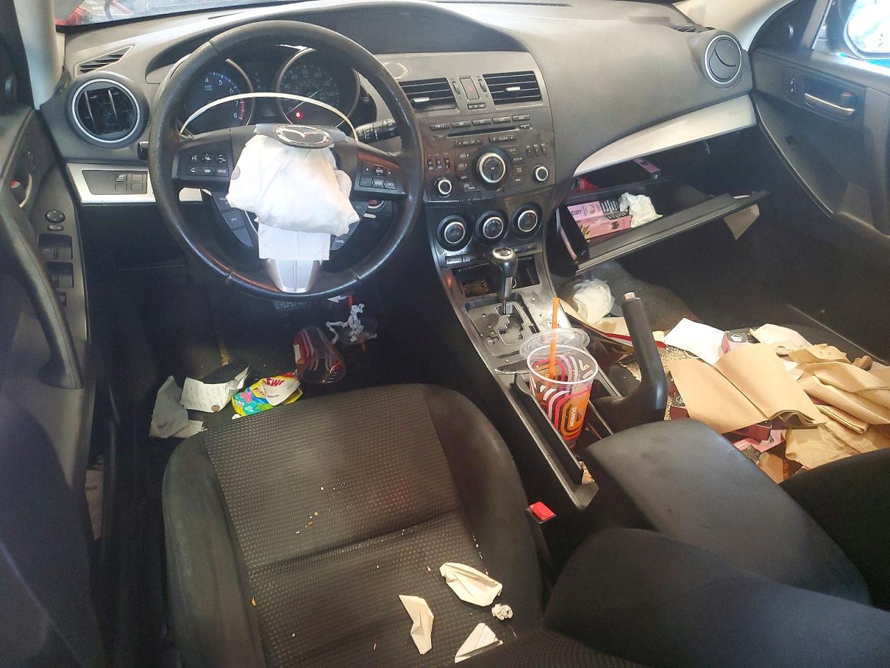 2013 MAZDA 3