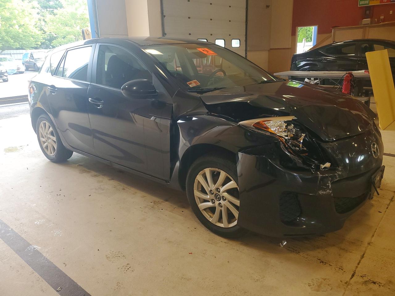 2013 MAZDA 3