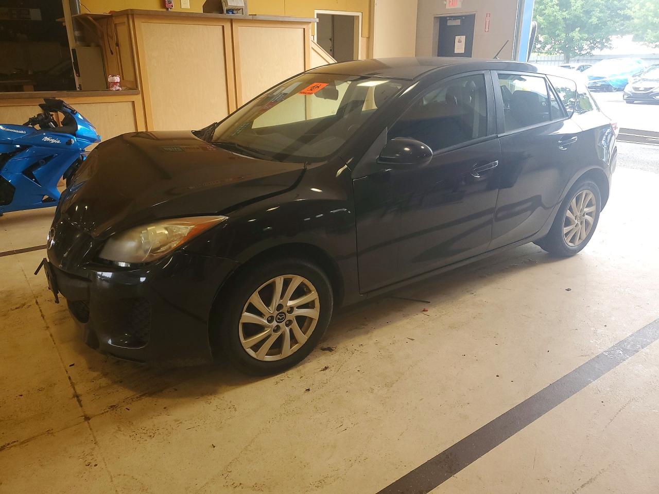 2013 MAZDA 3
