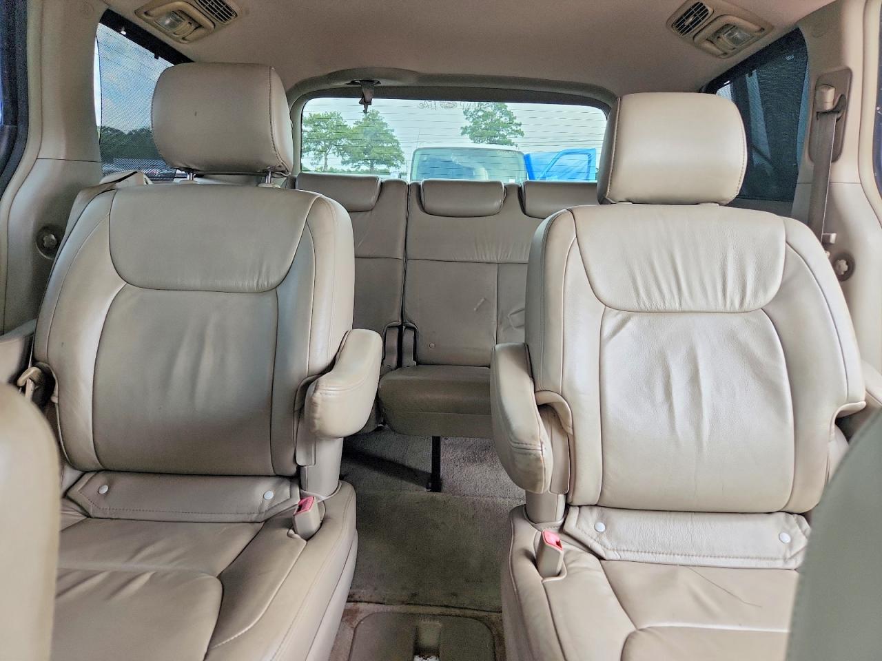 2006 TOYOTA SIENNA