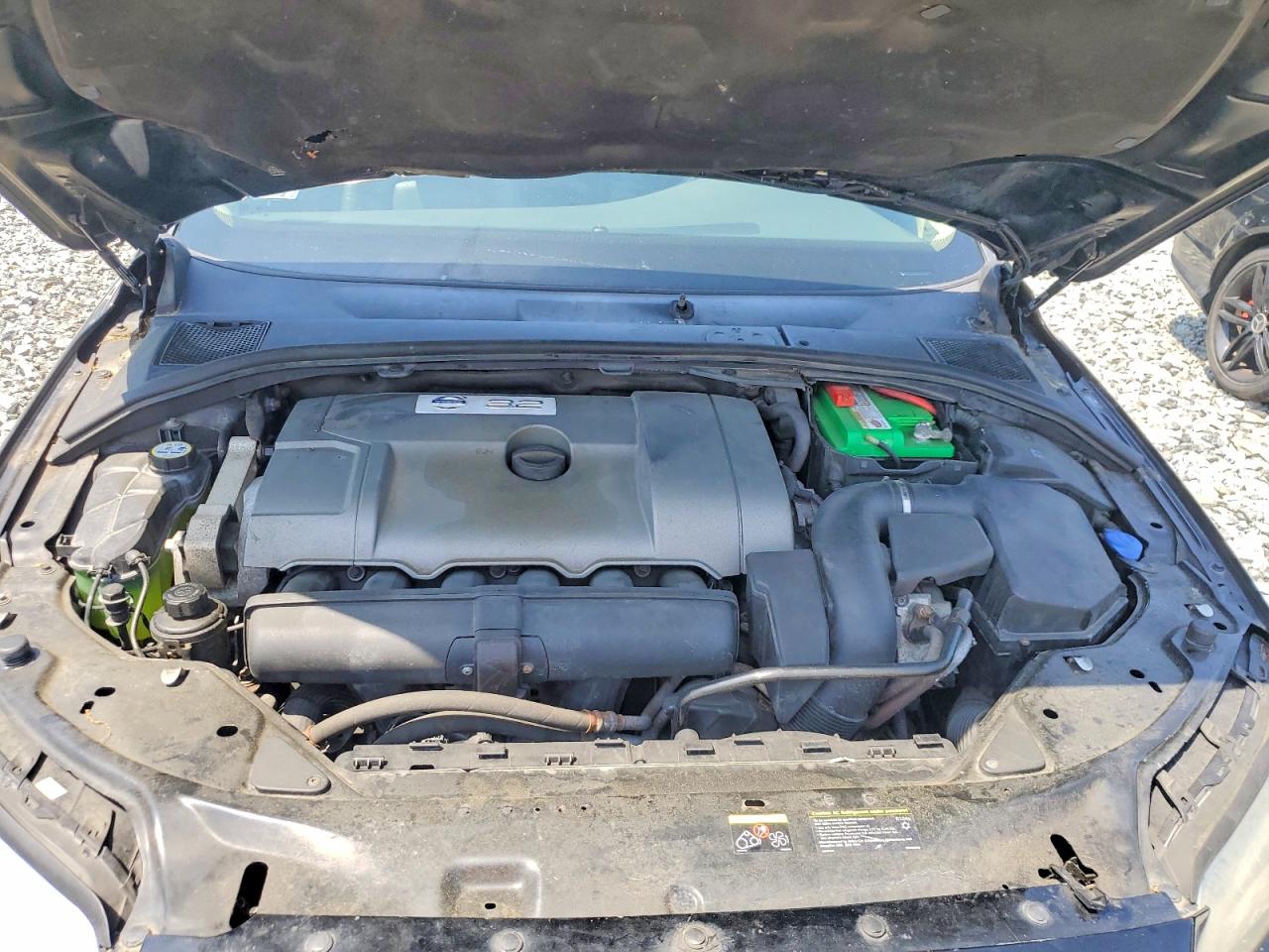 2008 VOLVO V70