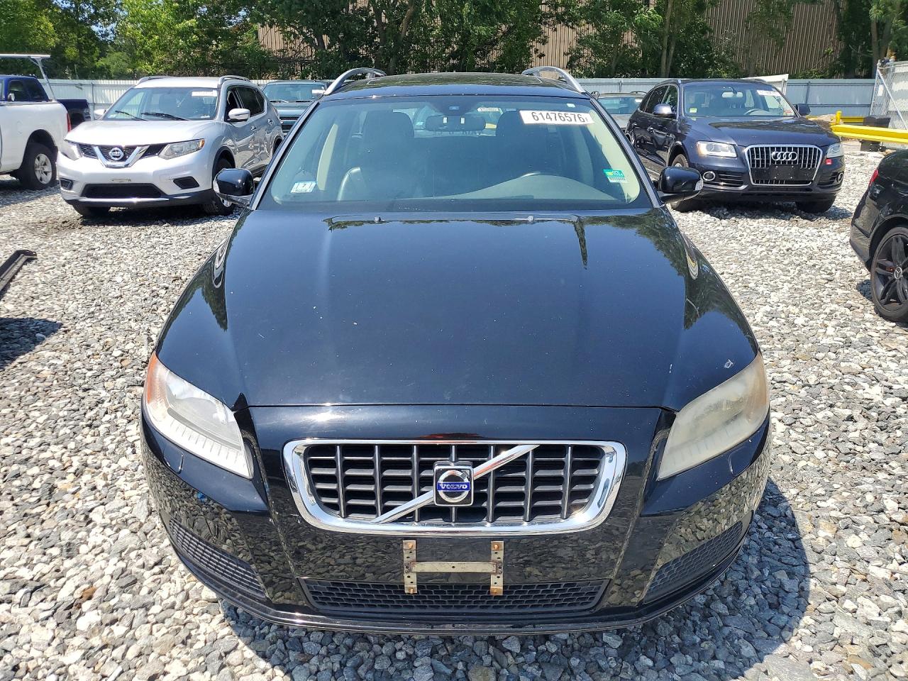2008 VOLVO V70