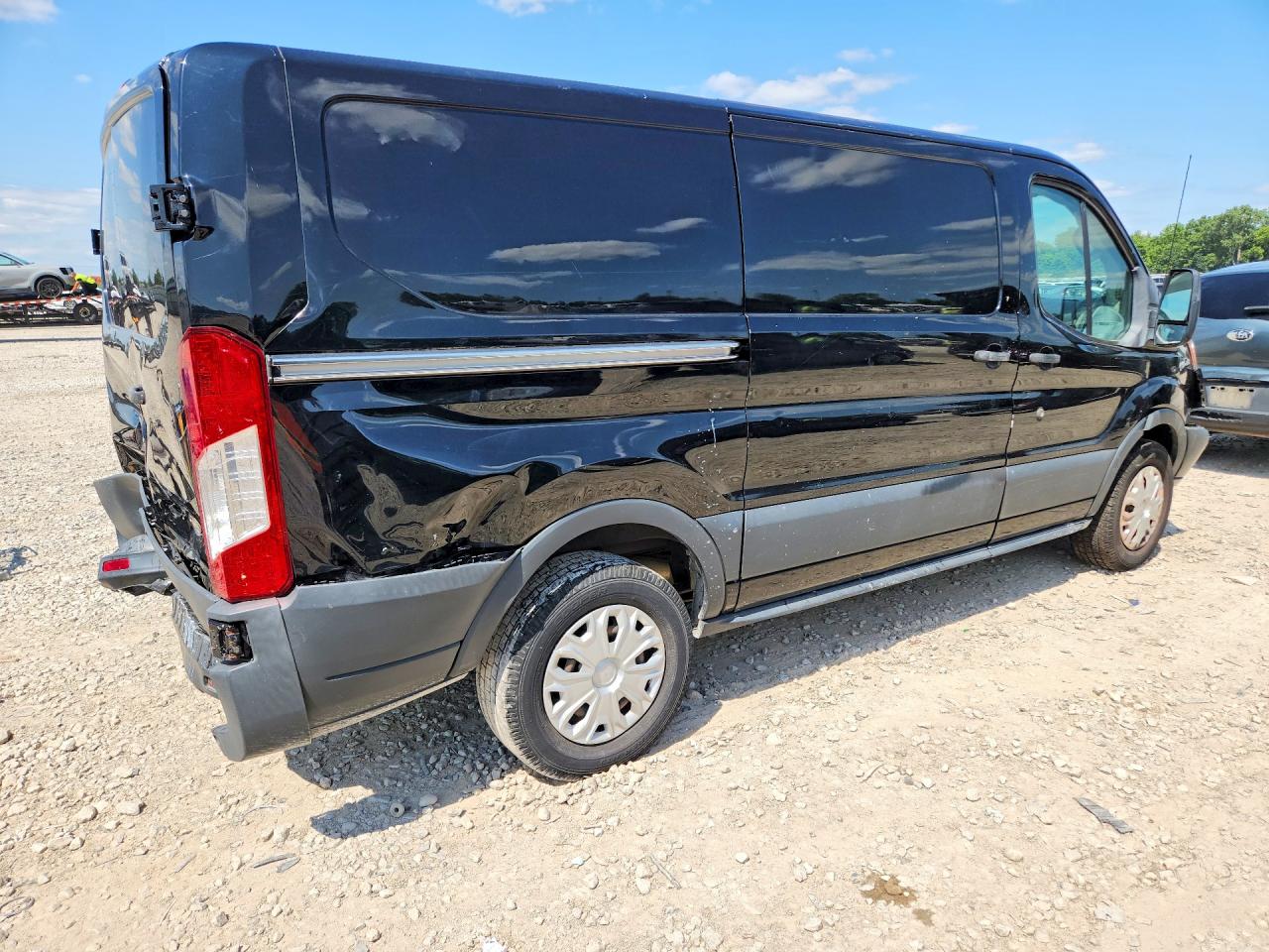 2017 FORD TRANSIT