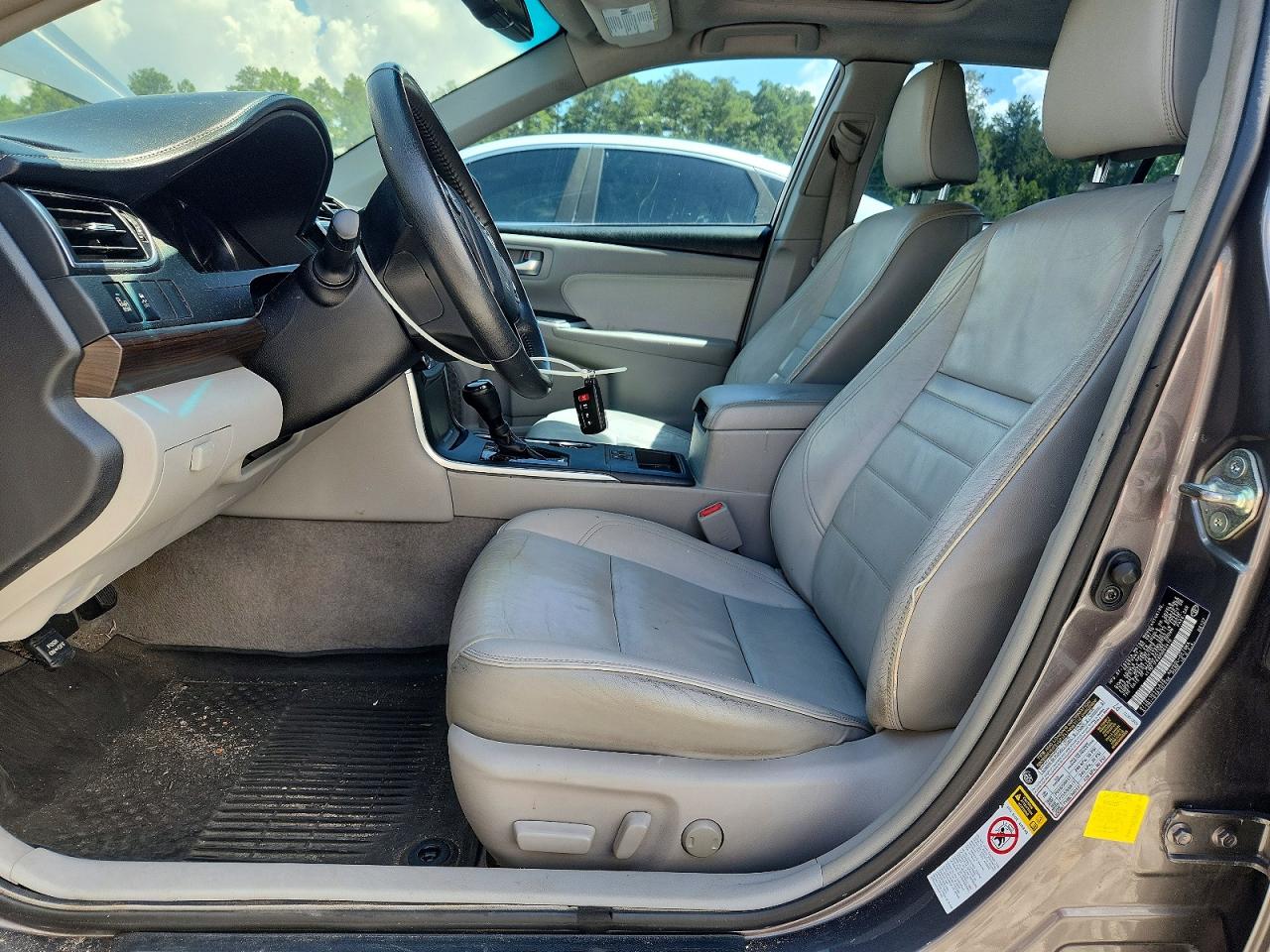 2017 TOYOTA CAMRY