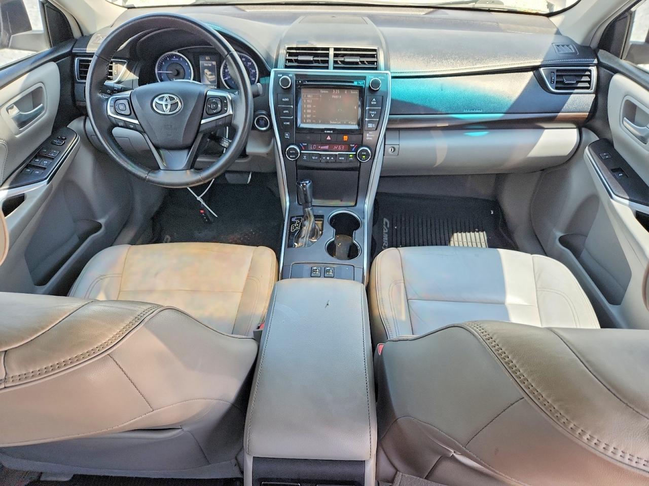 2017 TOYOTA CAMRY