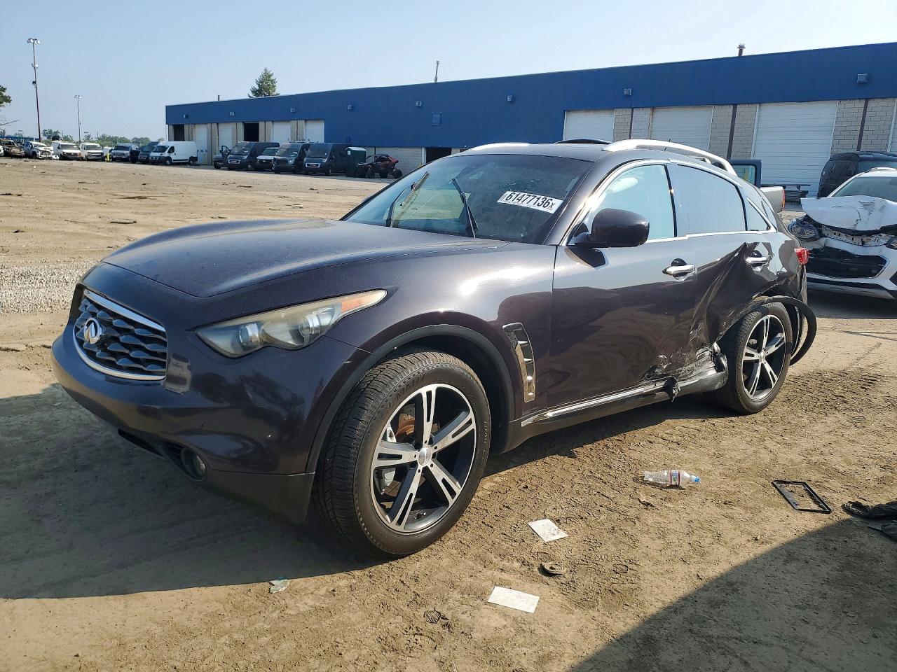 2011 INFINITI FX50
