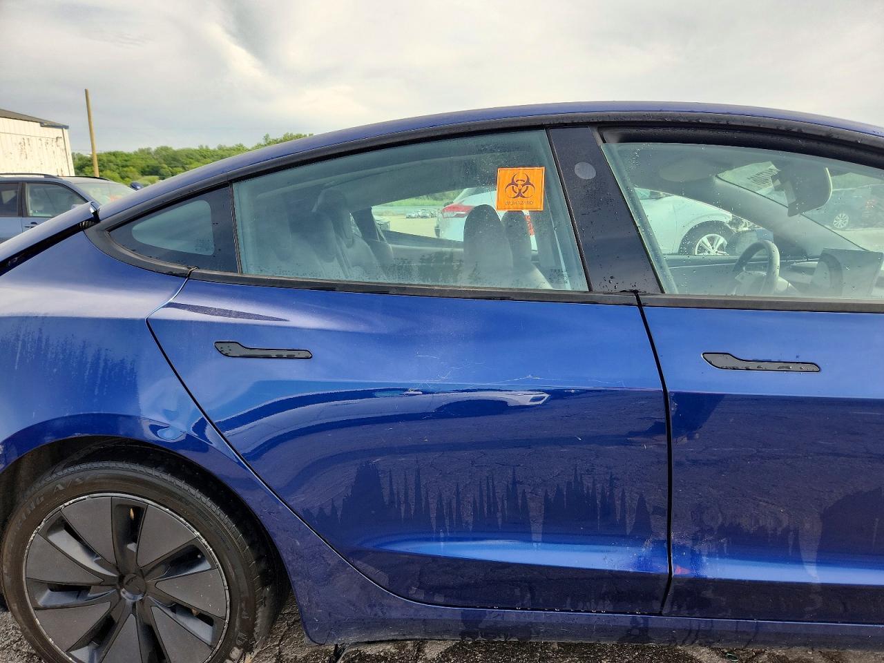 2025 TESLA MODEL 3