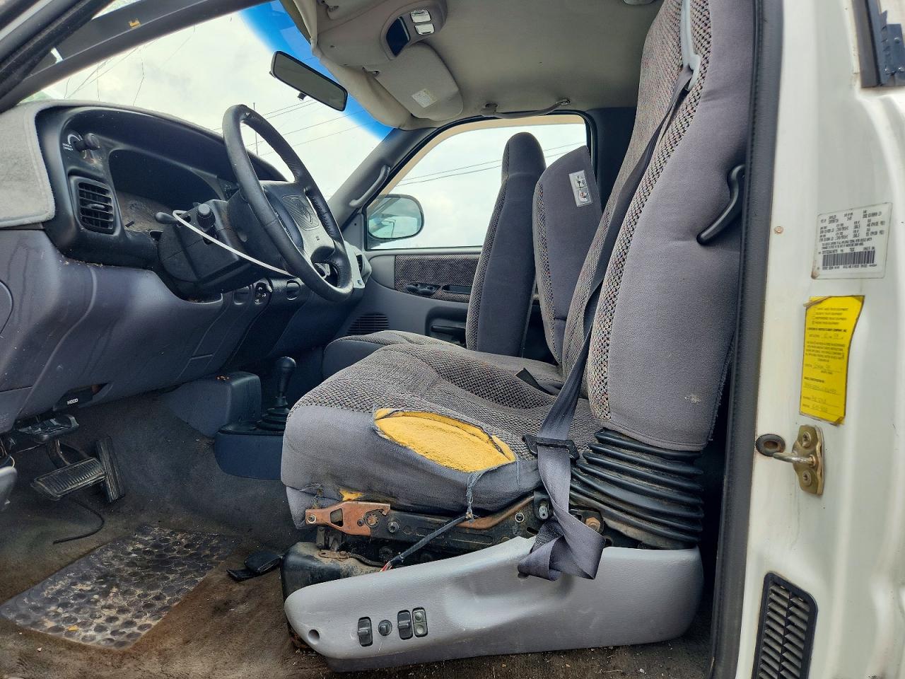 1998 DODGE RAM 2500