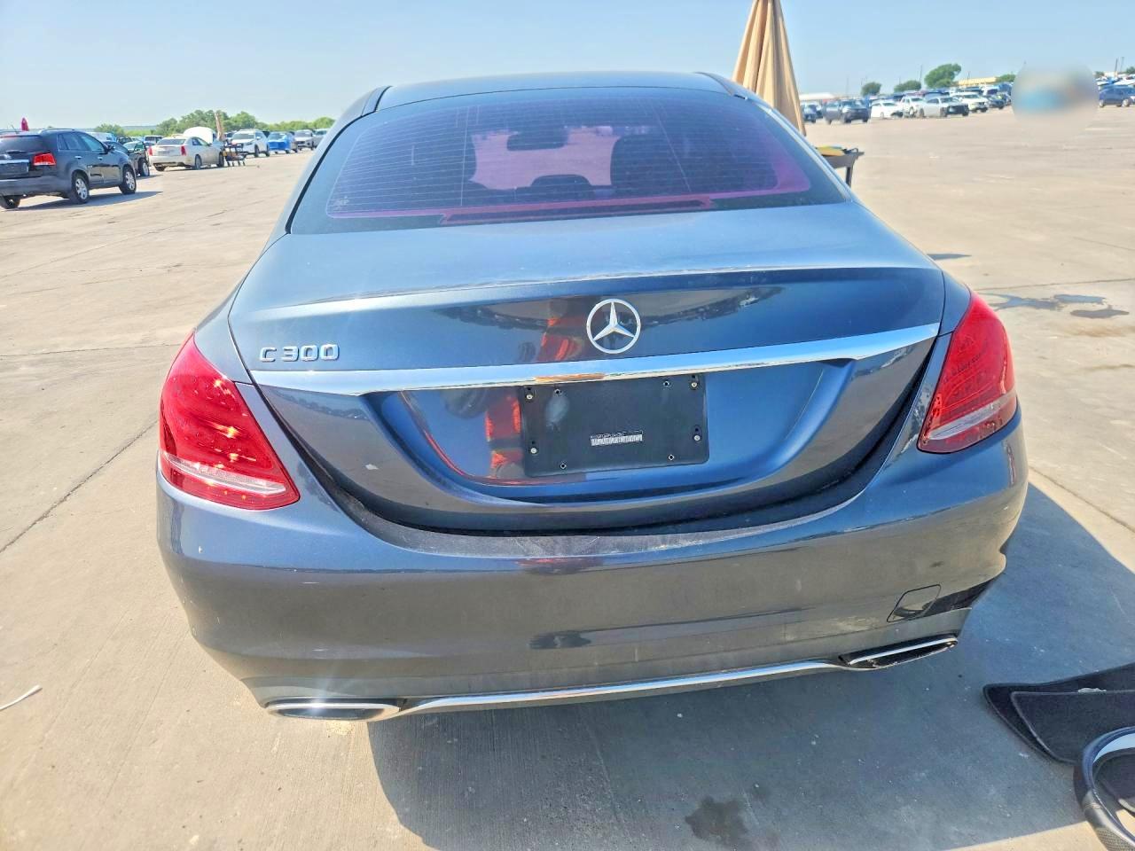 2015 MERCEDES-BENZ C-CLASS